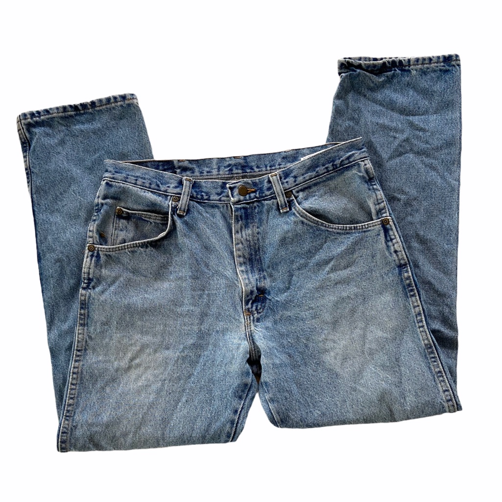 Wrangler Men’s Jeans Stone Wash 34x30 Straight Cut Casual 100% Cotton